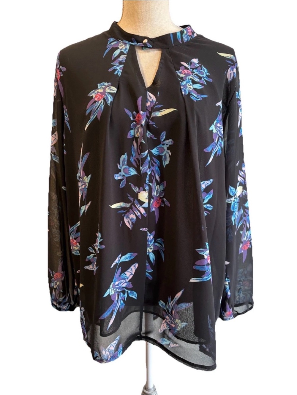 Mixmax Sheer Black Floral Chiffon Keyhole Choker Neck Women’s Size XXL